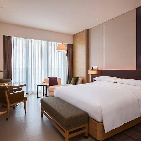Renaissance Haikou Hotel Exterior photo