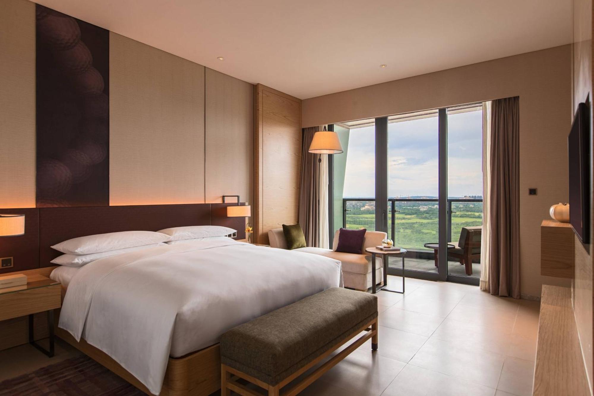 Renaissance Haikou Hotel Exterior photo